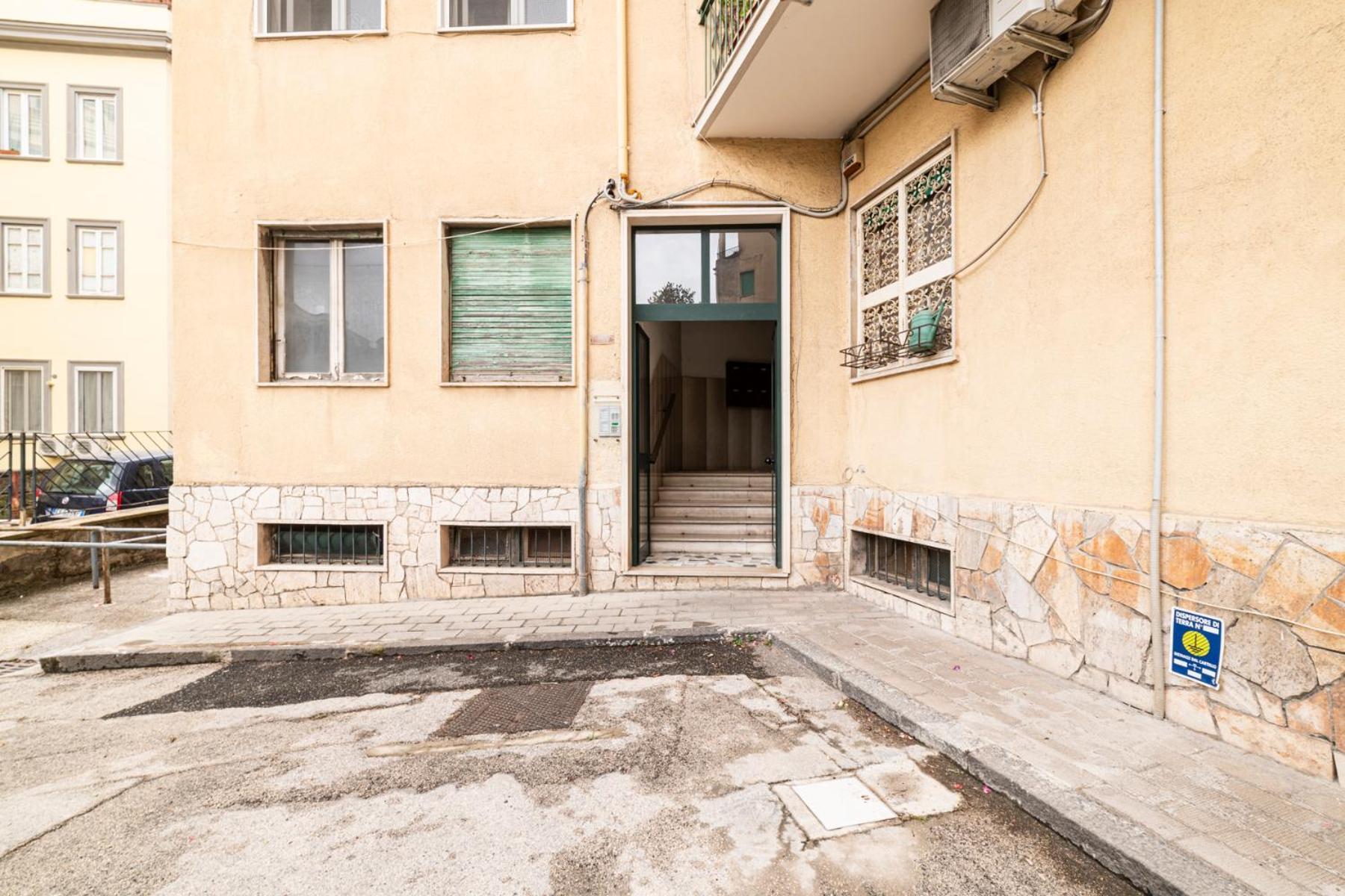 Casa Arenula By Domusextra Apartment Наполи Екстериор снимка