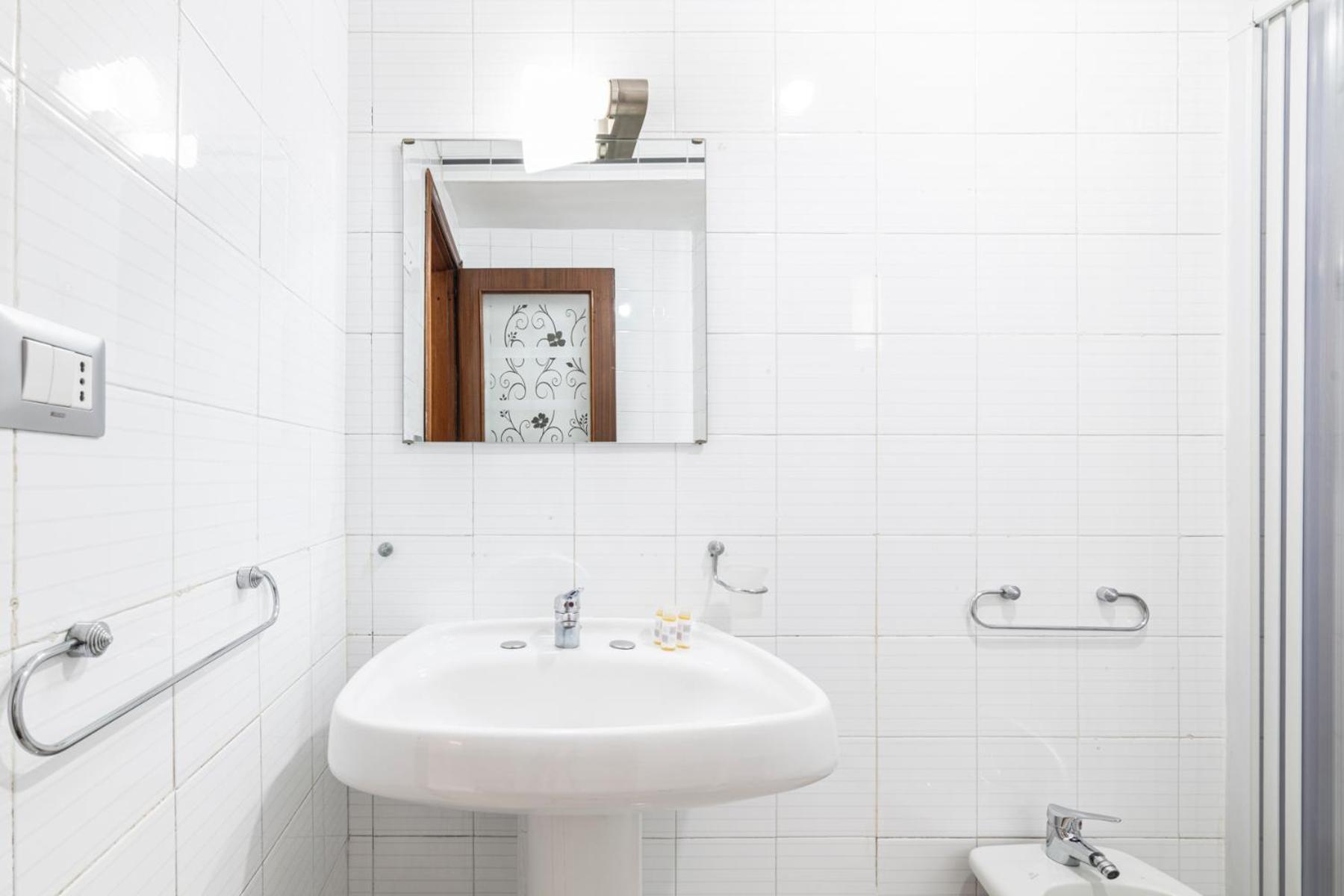 Casa Arenula By Domusextra Apartment Наполи Екстериор снимка